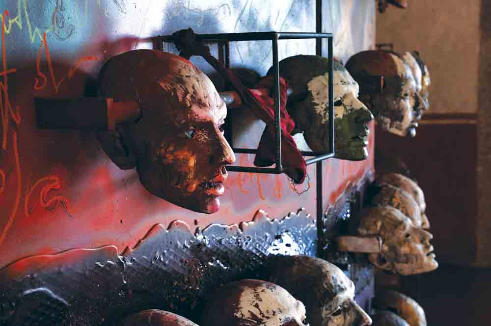 Contraesquina murmullos de ciudad